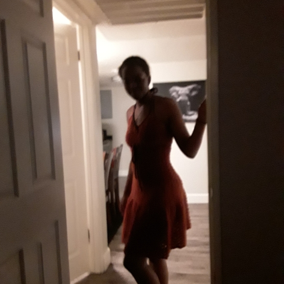 I make/design clothing and accessories with yarn - Picture 3 of 4